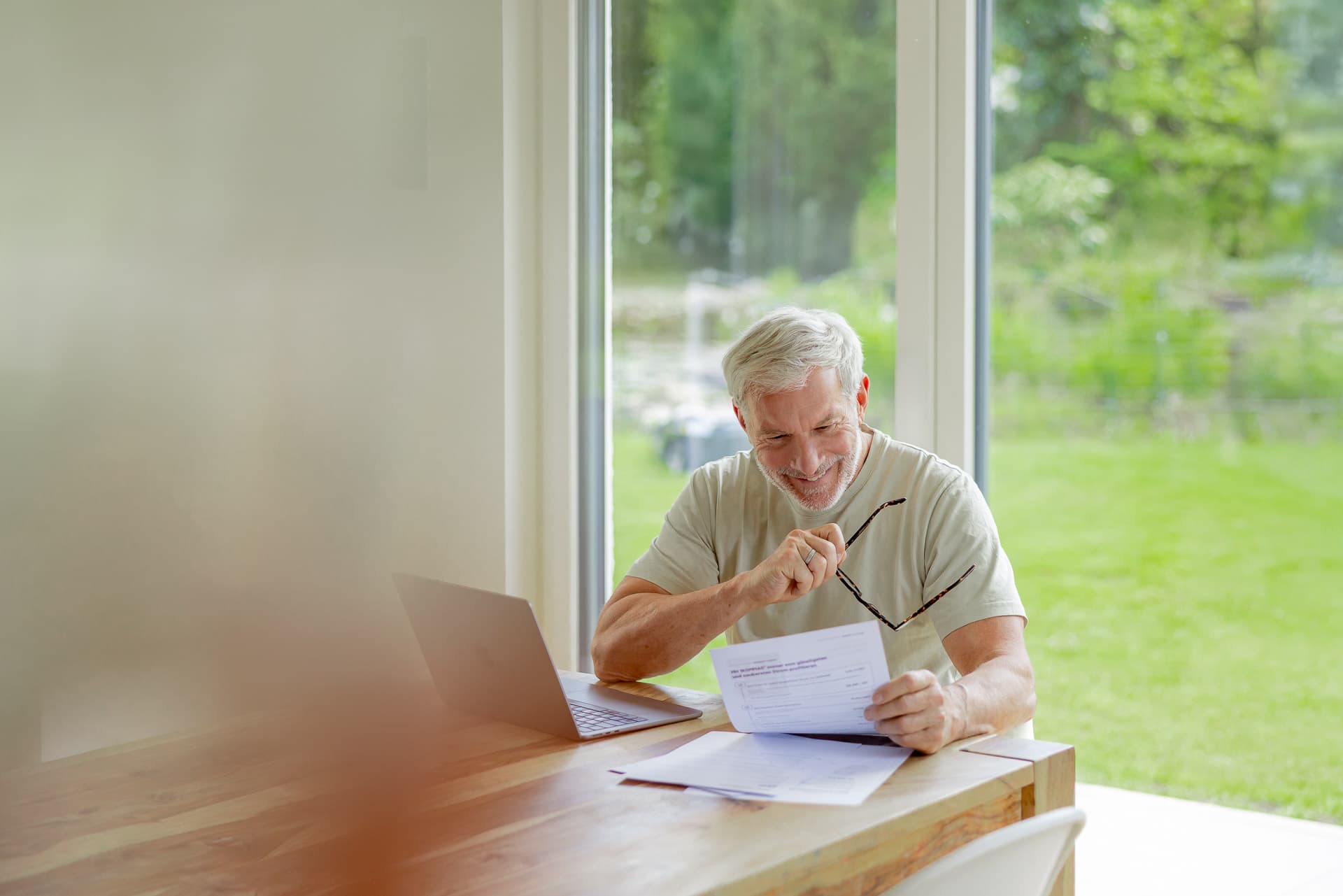 Mannen överväger att byta ut sin uppvärmning mot en värmepump